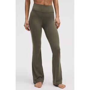 Lululemon Pant Womens Sz 14 Army Green Groove Nulu High-Rise Flared Activewear‎